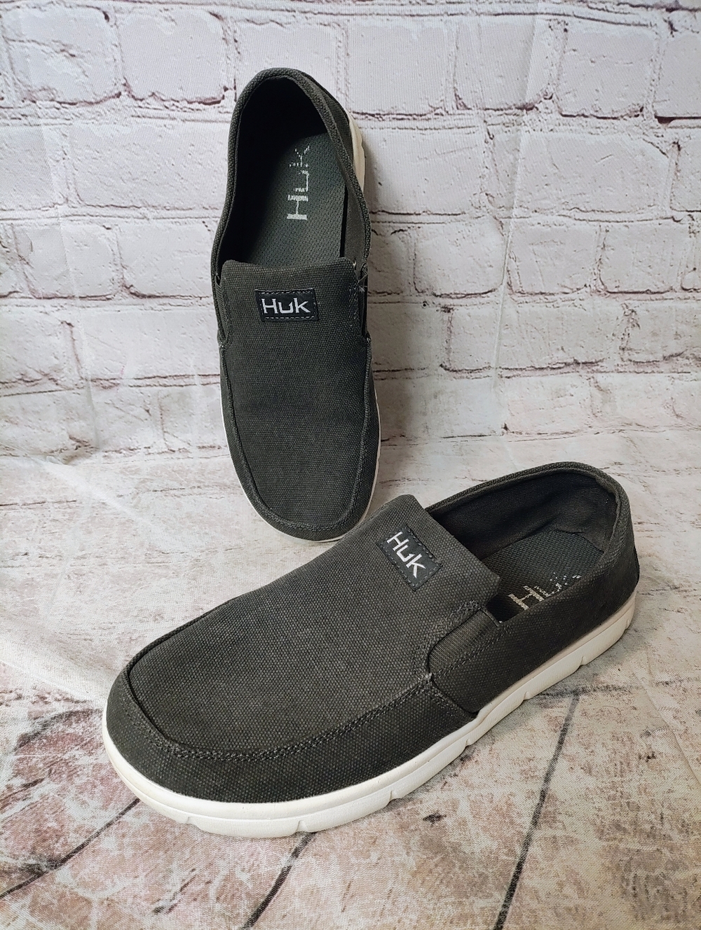 Mens Huk Classic Brewster Grey Slip Ons 9 Volcanic Ash